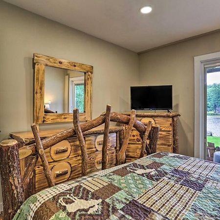 Acre Lake Chalet, 12 Mi To Elk Mountain Ski Resort Kingsley Esterno foto