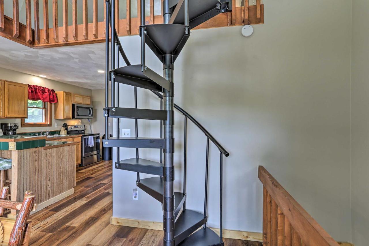 Acre Lake Chalet, 12 Mi To Elk Mountain Ski Resort Kingsley Esterno foto